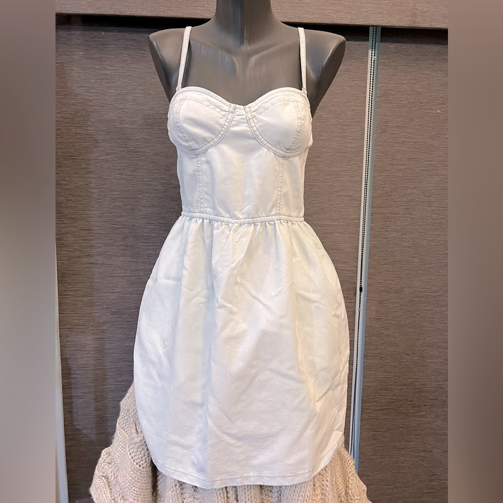 Victoria’s Secret Denim Dress sz 6